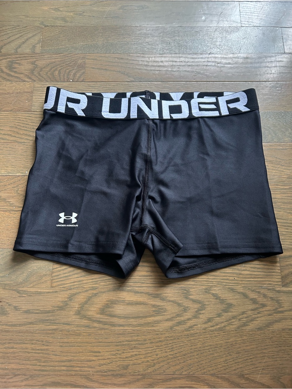 NWT Under Armour Girls Shorts size Large